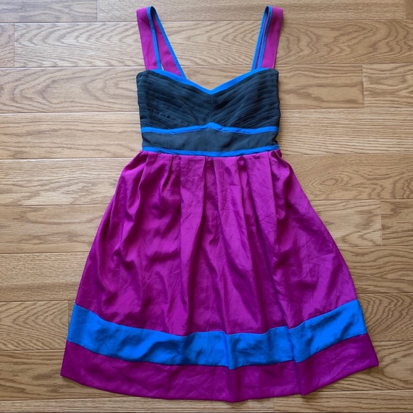 Kimchi Blue Dresses & Skirts - Kimchi Blue Dress Size M